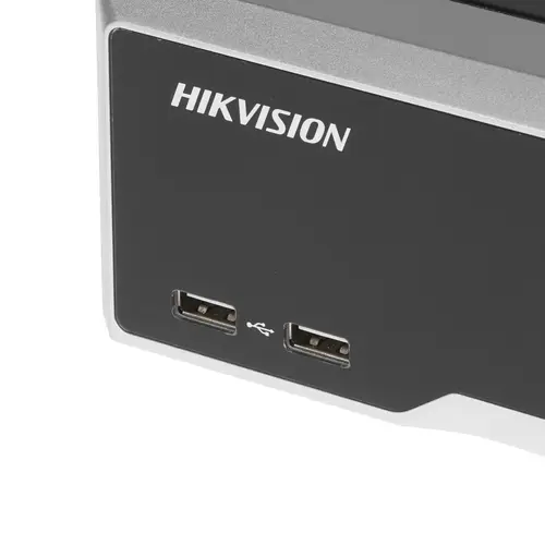 Hikvision DS-7732NI-K4/16P 32-х канальный IP-видеорегистратор с PoE